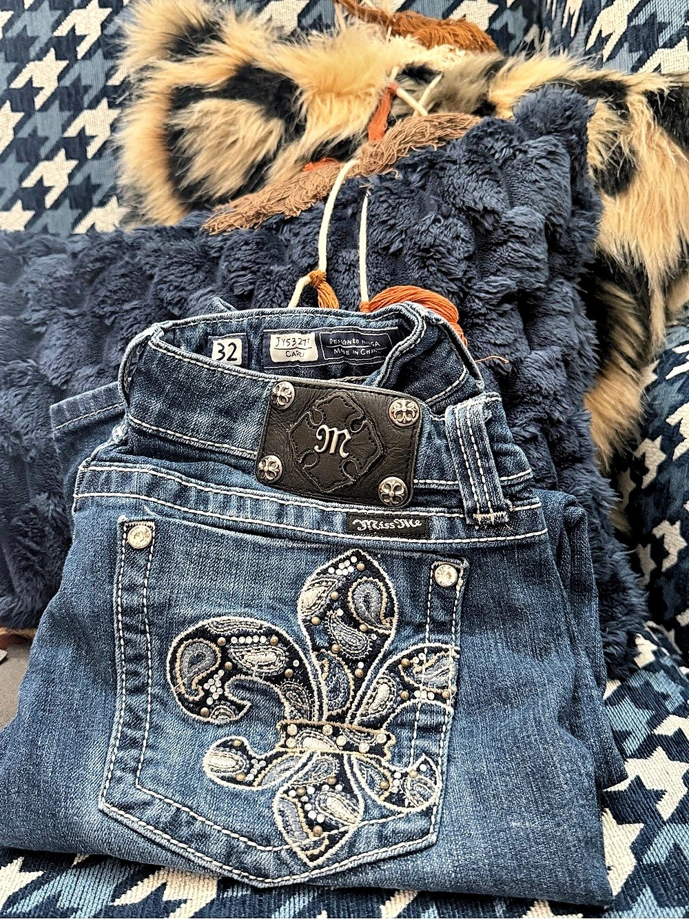 Miss Me Boot Cut Jeans Waist 32 Blue
